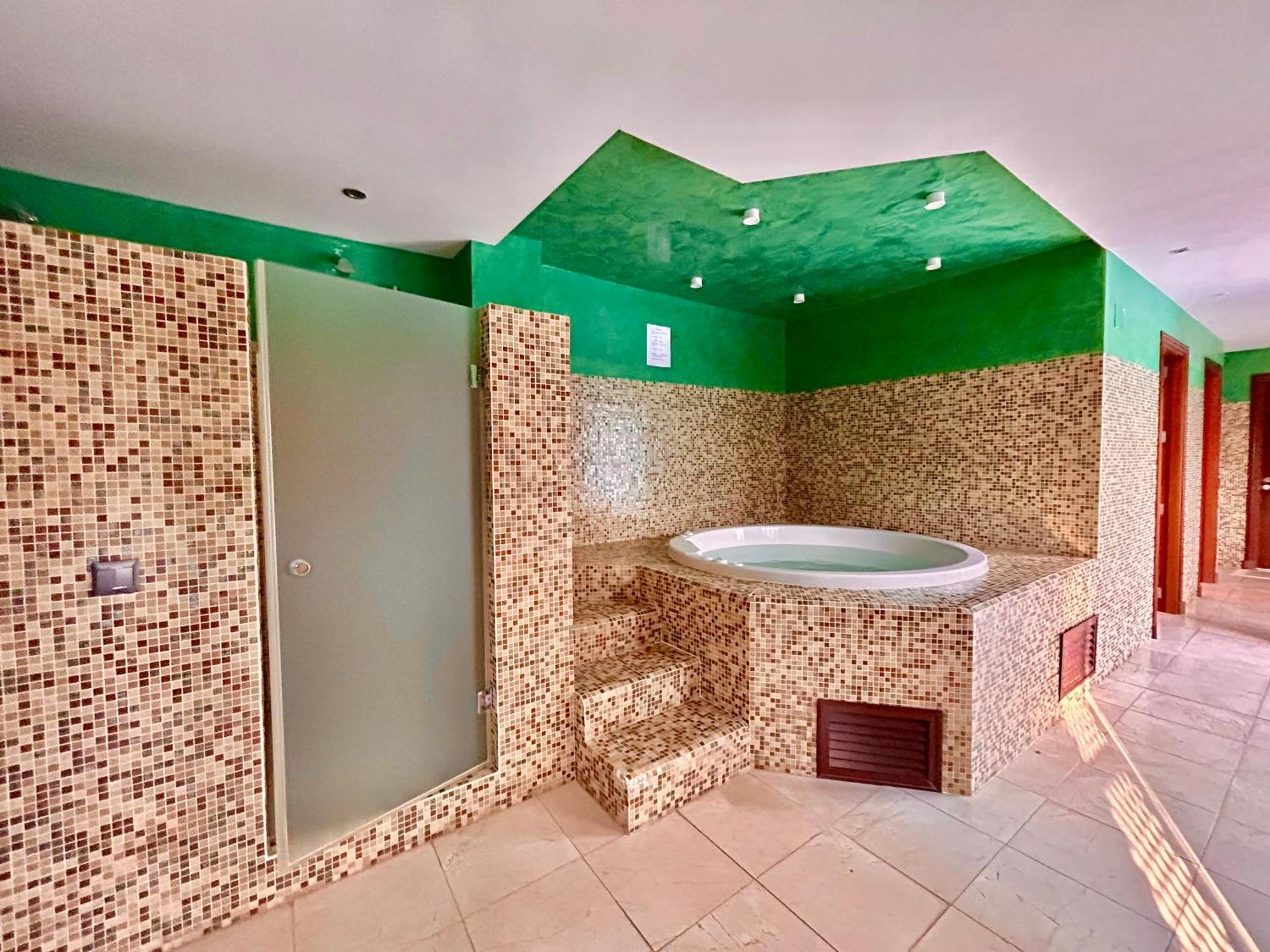 Doncella Beach , Apartamento Con Vistas Al Mar Estepona Exterior photo